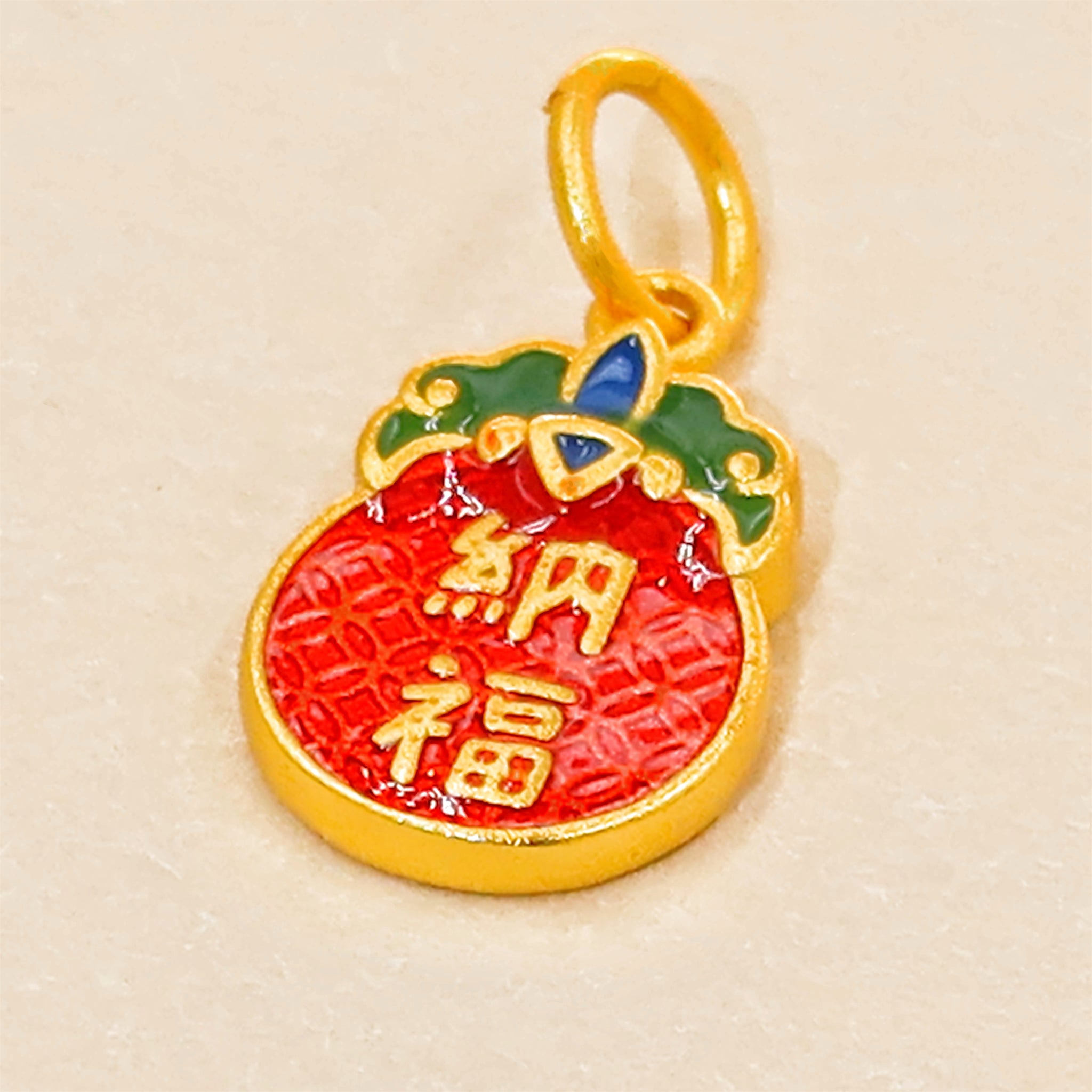 Fu Blessing Gold Charm – Attract Harmony and Good Luck