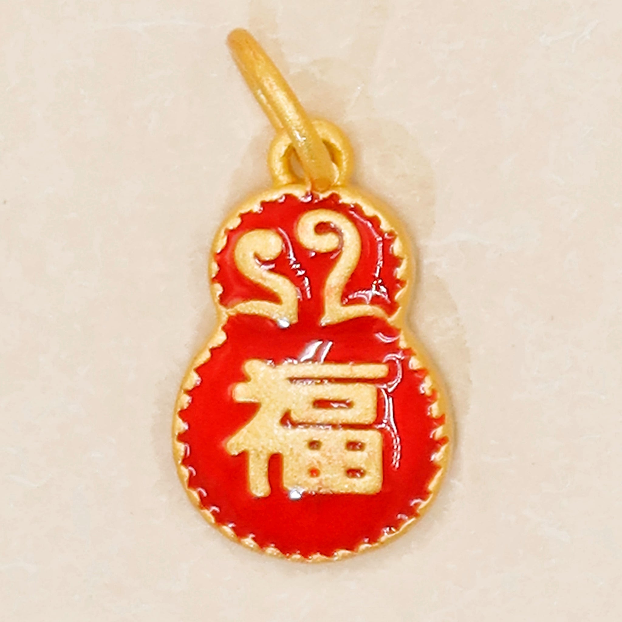 Red Gourd Feng Shui Fu Charm – Embrace Health and Longevity